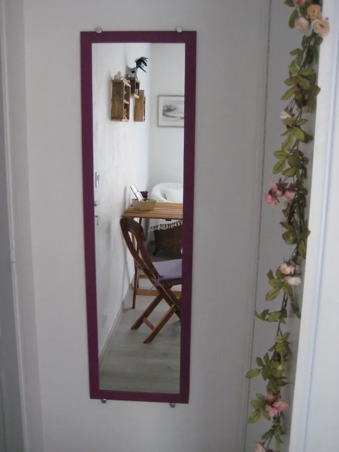 Homestay Sejour Entre Nature Verdoyante Et Son Dolment Cournon